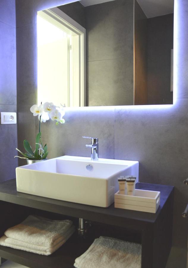 Vieste Suite Bagian luar foto