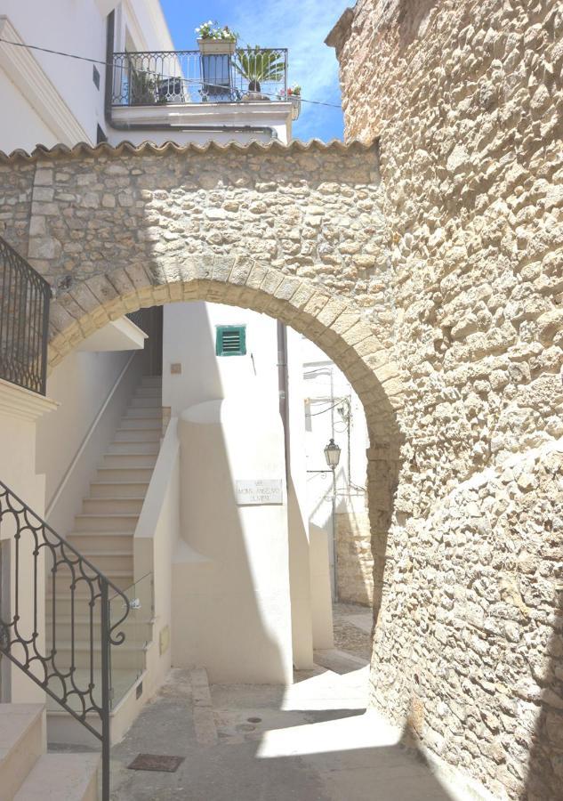 Vieste Suite Bagian luar foto