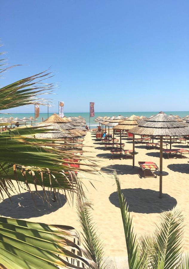 Vieste Suite Bagian luar foto
