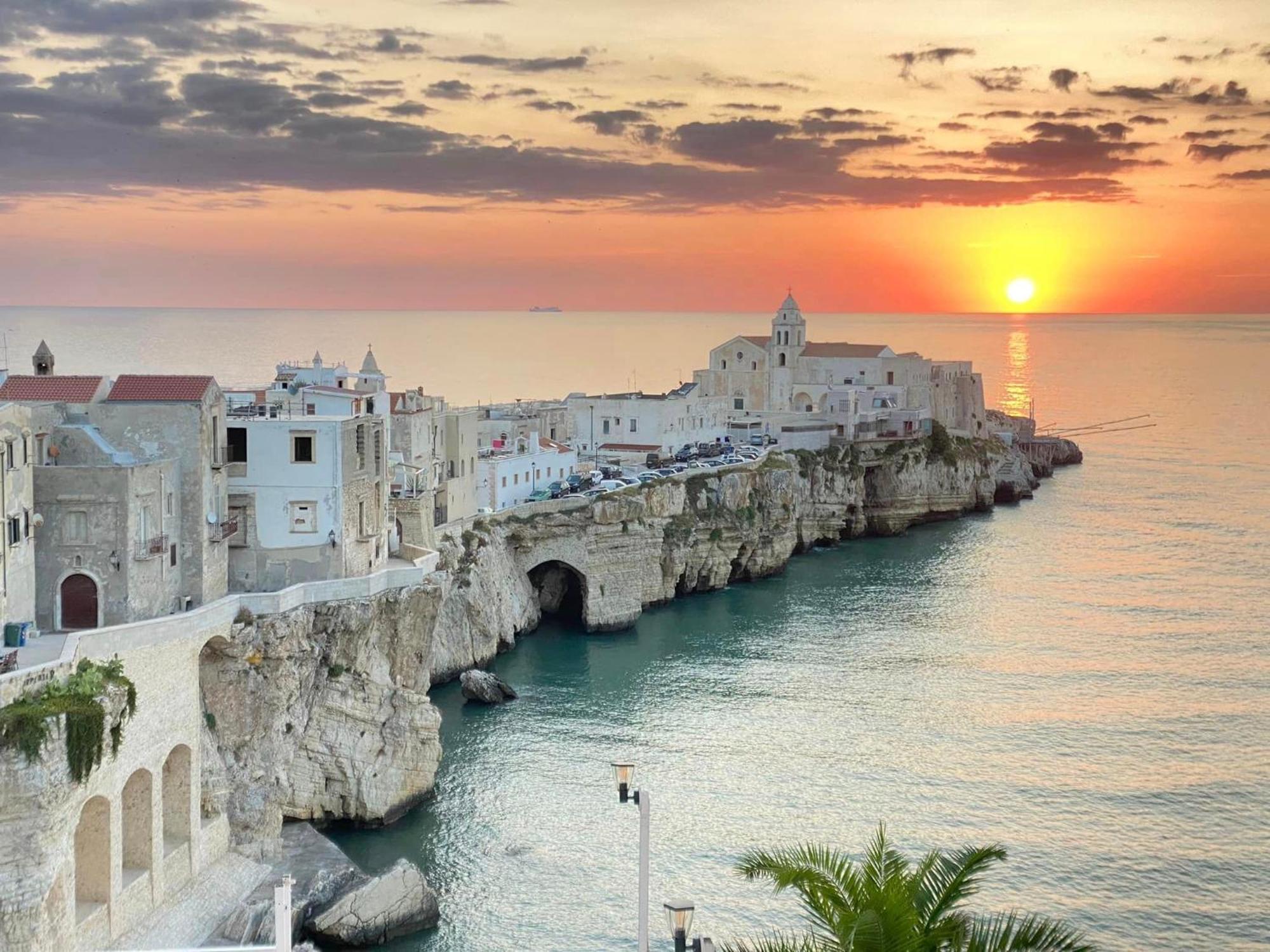 Vieste Suite Bagian luar foto