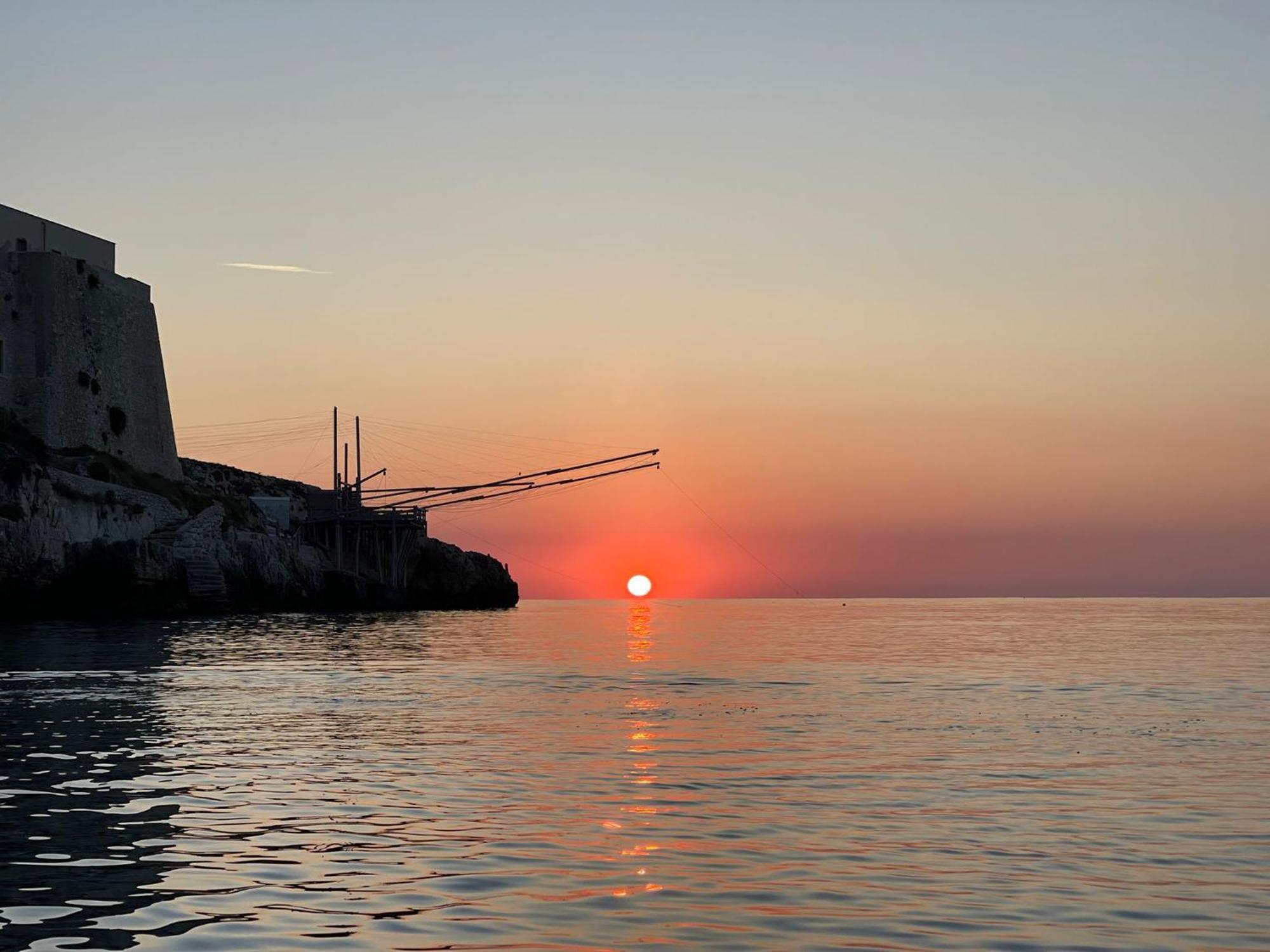 Vieste Suite Bagian luar foto